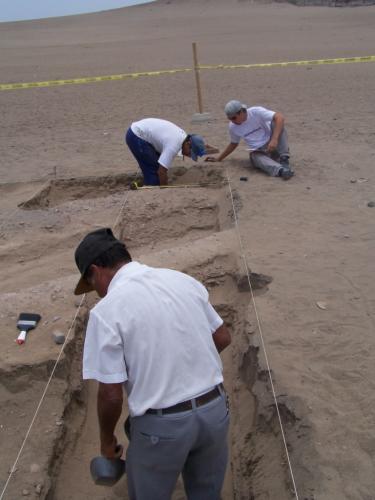 2006-I Excavación de los lados del canal